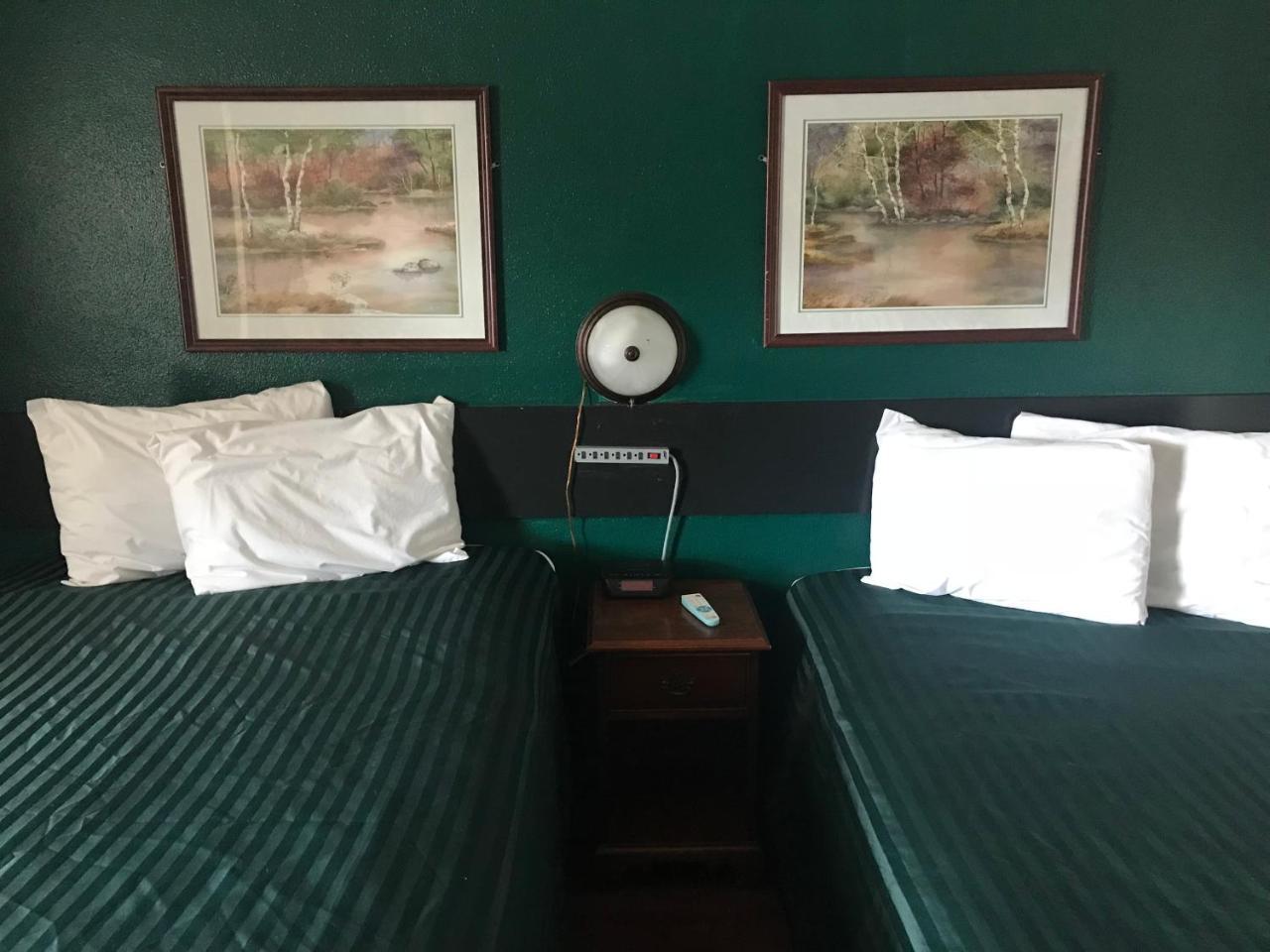 Cooper Motel Tuscola Luaran gambar